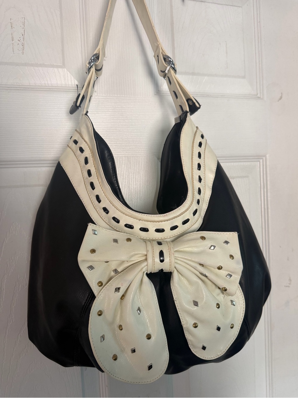 Black and Cream Bow Accent Hobo Bag - Women